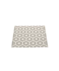 Pappelina Teppich - Honey / Warm Grey 70 x 60 cm